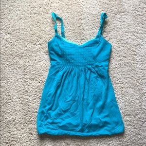 Lululemon turquoise tank top w built in bra